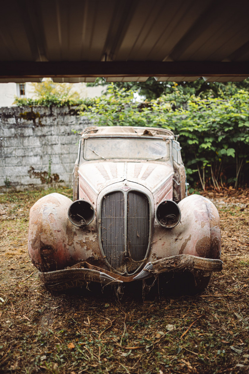 1939 Delahaye 148 L cabriolet trois positions par Chapron