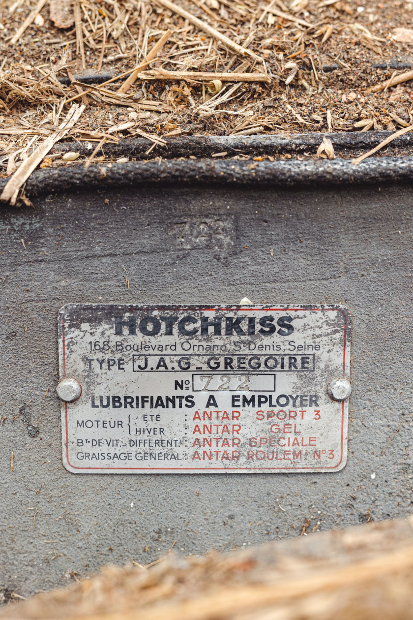 1954 Hotchkiss-Grégoire berline par Chapron (#7077)  No reserve