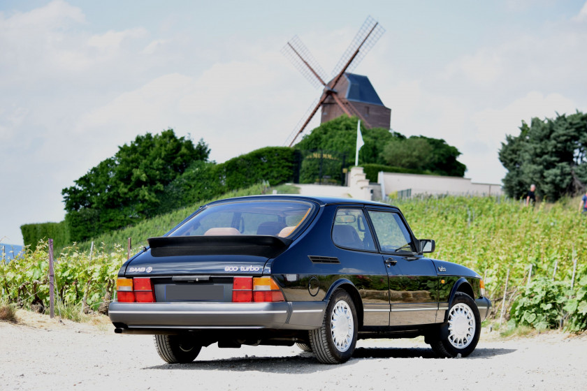 1989 Saab 900 Turbo 8  No reserve