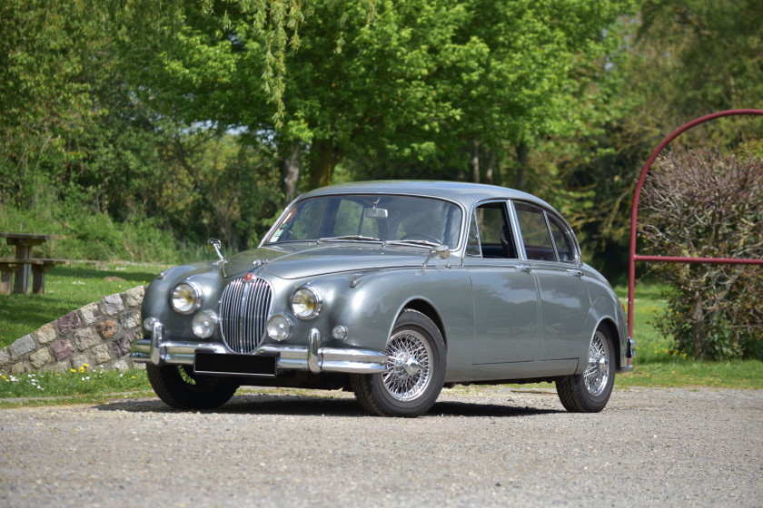 1966 Jaguar MK II 3.4L