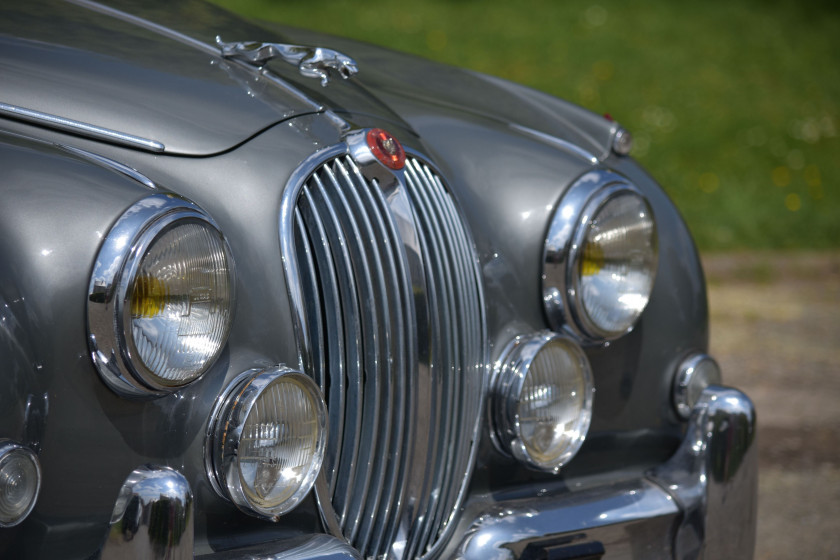 1966 Jaguar MK II 3.4L