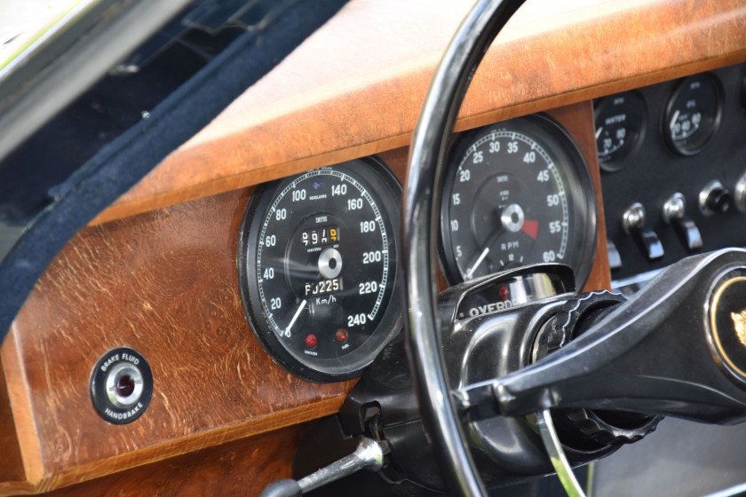 1966 Jaguar MK II 3.4L