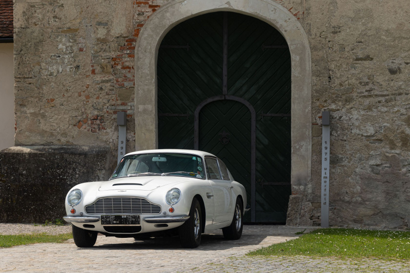 1967 Aston Martin DB6 Vantage MK I RHD