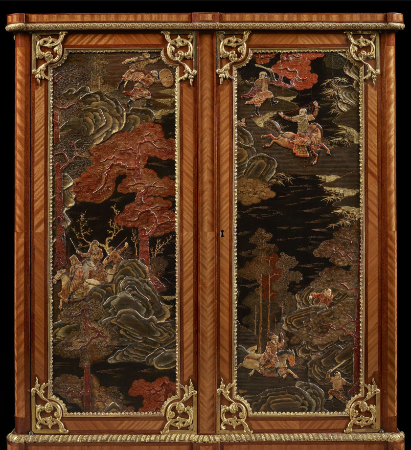 ARMOIRE D'ÉPOQUE LOUIS XV Estampille de Jean-François Leleu