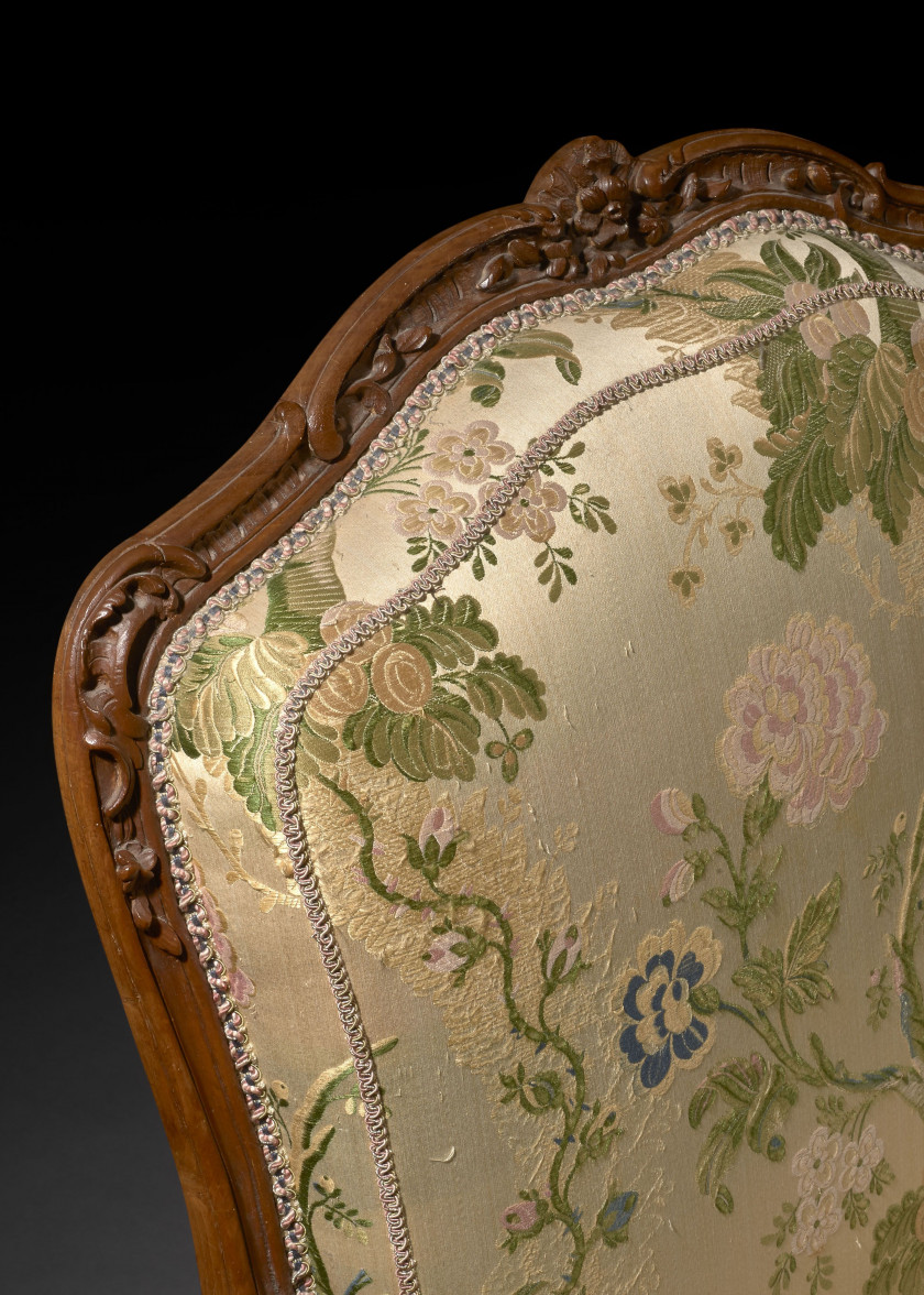 PAIRE DE BERGÈRES D'ÉPOQUE LOUIS XV Attribuées à Jean-Baptiste Gourdin