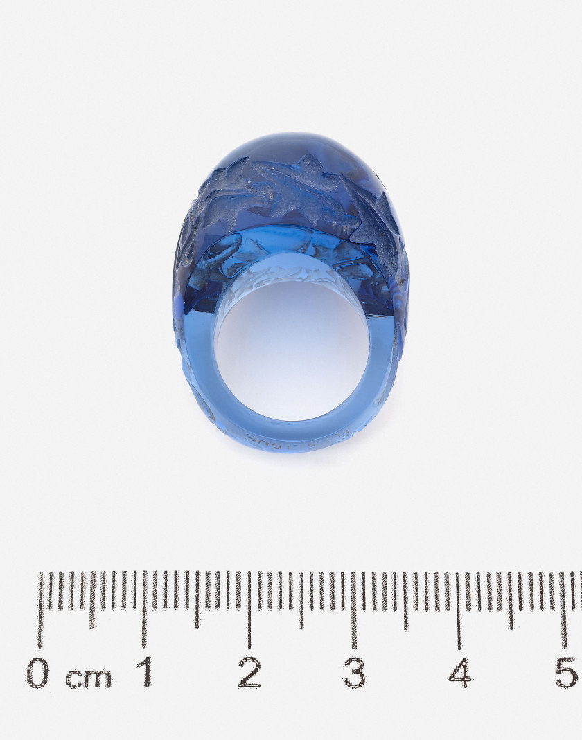 René LALIQUE  Bague boule "Lierre"