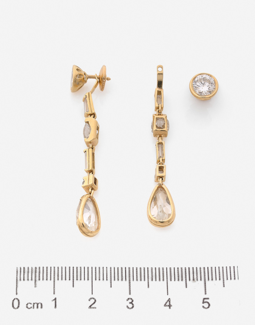 Paire de pendants d'oreilles