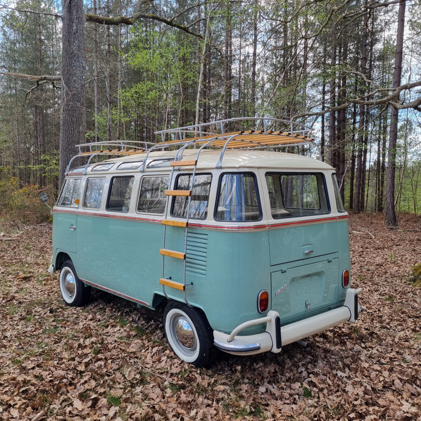 1973 VW Combi T1 1500 Samba 23 Fenêtres