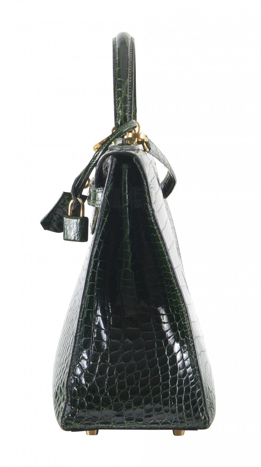 HERMÈS 1996  Sac KELLY Sellier 32 Crocodile d'estuaire lisse vert (Crocodylus porosus) II/B Garniture métal plaqué or Ba...