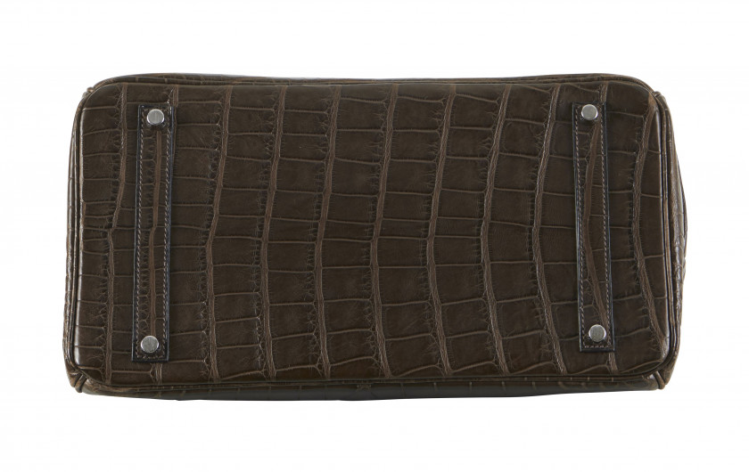 HERMÈS 2009  Sac BIRKIN 35 Alligator mat Havane (Alligator mississippiensis) II/B Garniture métal argenté palladié  BI...