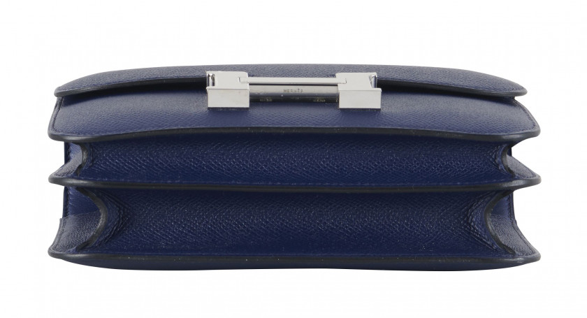 HERMÈS 2015  Sac Mini CONSTANCE 18 Veau Epsom Indigo Garniture métal argenté palladié  Mini CONSTANCE 18 bag Indigo...