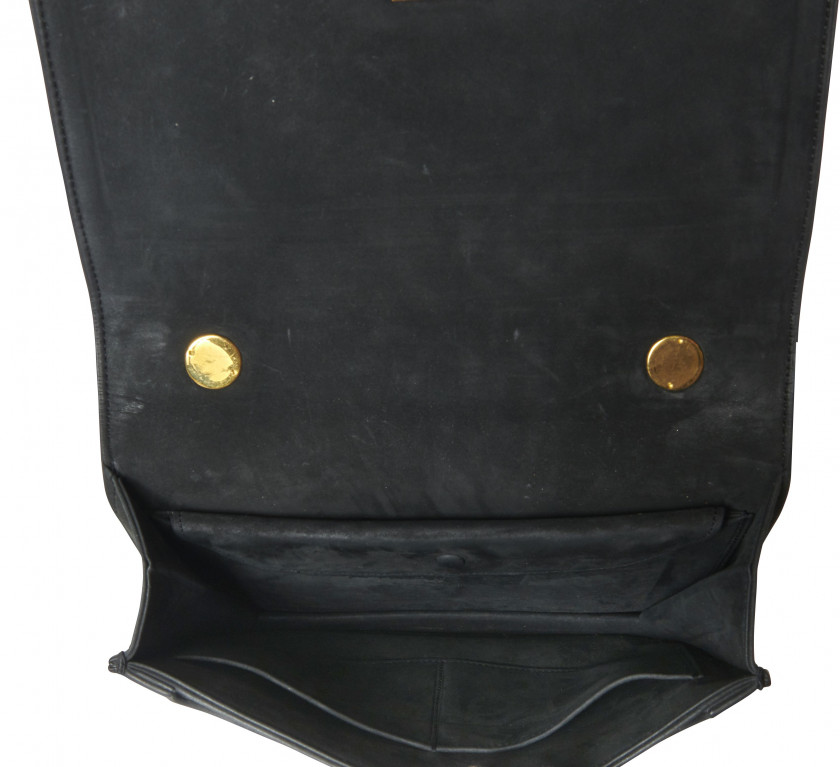 HERMÈS 1978  Sac Veau Doblis noir Garniture métal plaqué or  Bag Black Doblis calfskin leather Gilt metal hardware...