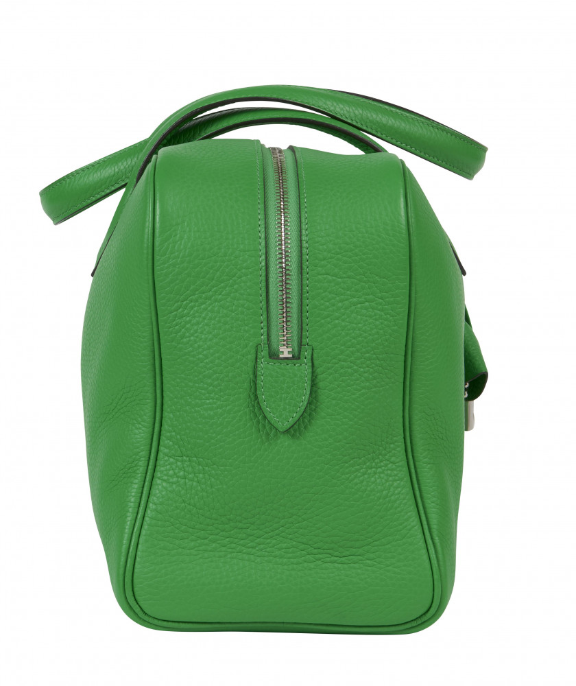 HERMÈS 2014  Sac VICTORIA II FOURRE-TOUT 35 Taurillon Clémence Vert Bambou Garniture métal argenté palladié  VICTORIA...