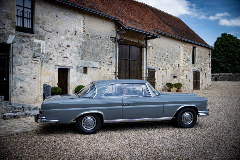 1965 Mercedes-Benz 220 SE Coupé