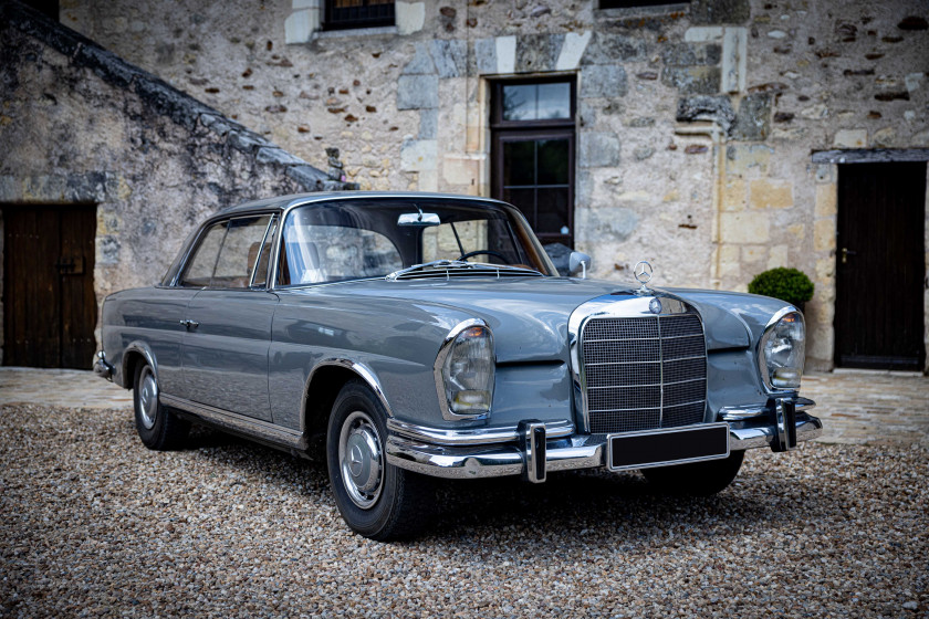 1965 Mercedes-Benz 220 SE Coupé