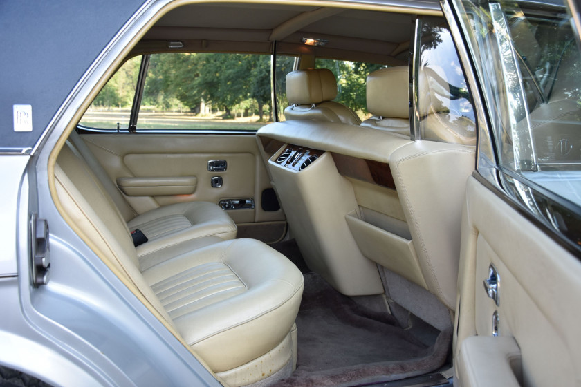 1983 Rolls-Royce Silver Spur avec séparation  No reserve
