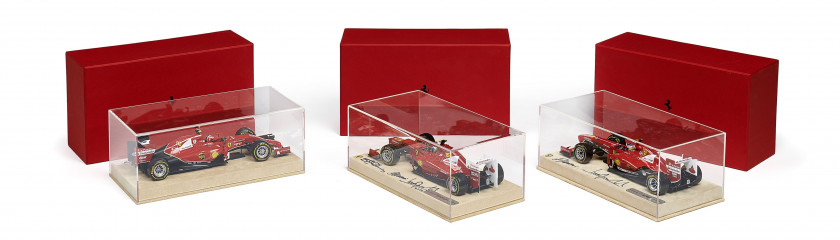 FERRARI, F2012, F138, F14-T  Trois maquettes à l'échelle 1/18ème, éditées par Ferrari - sans réserve / no reserve