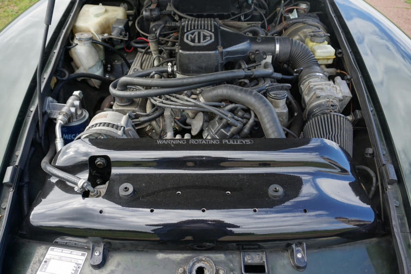 1996 MG R V8