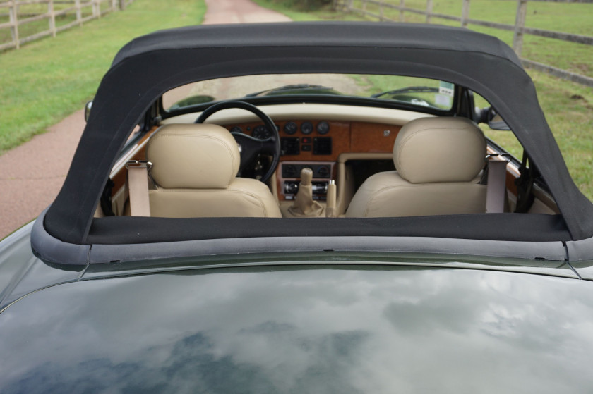 1996 MG R V8