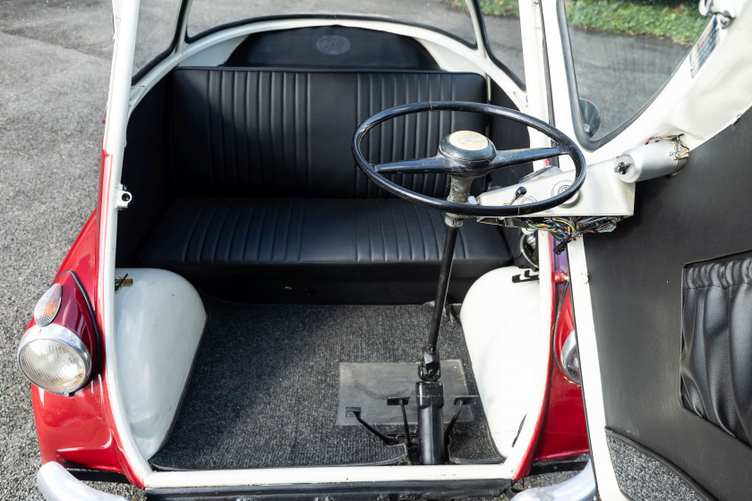 1959 ISO Isetta  No reserve