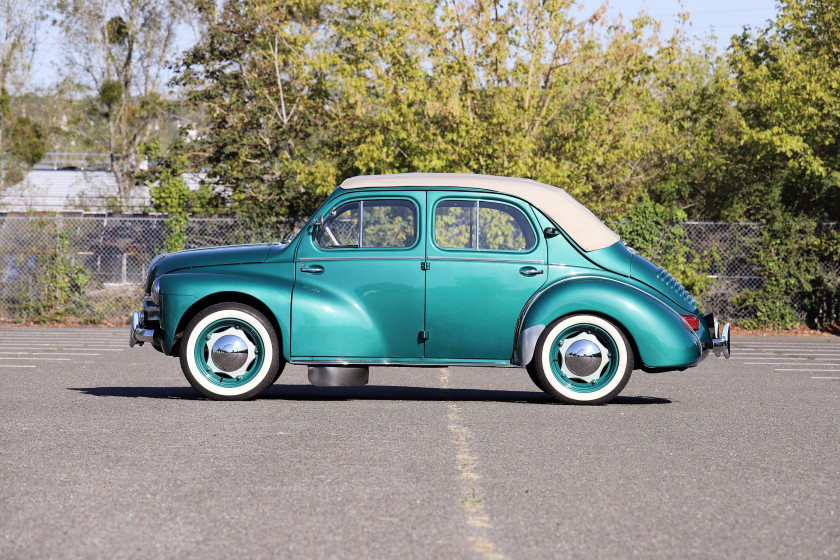 1955 Renault 4 CV R1062 Découvrable
