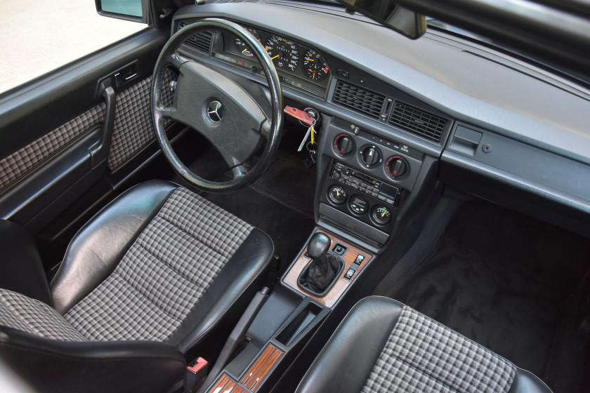 1989 Mercedes-Benz 190 E 2.5 16  No reserve