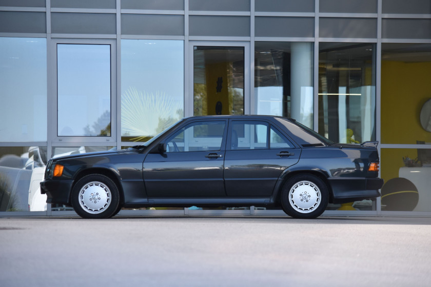 1989 Mercedes-Benz 190 E 2.5 16  No reserve