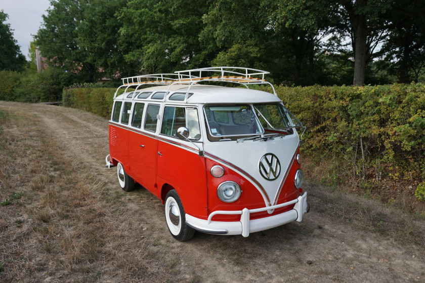 1974 VW Combi T1 1600 modifié " Samba " 23 fenêtres