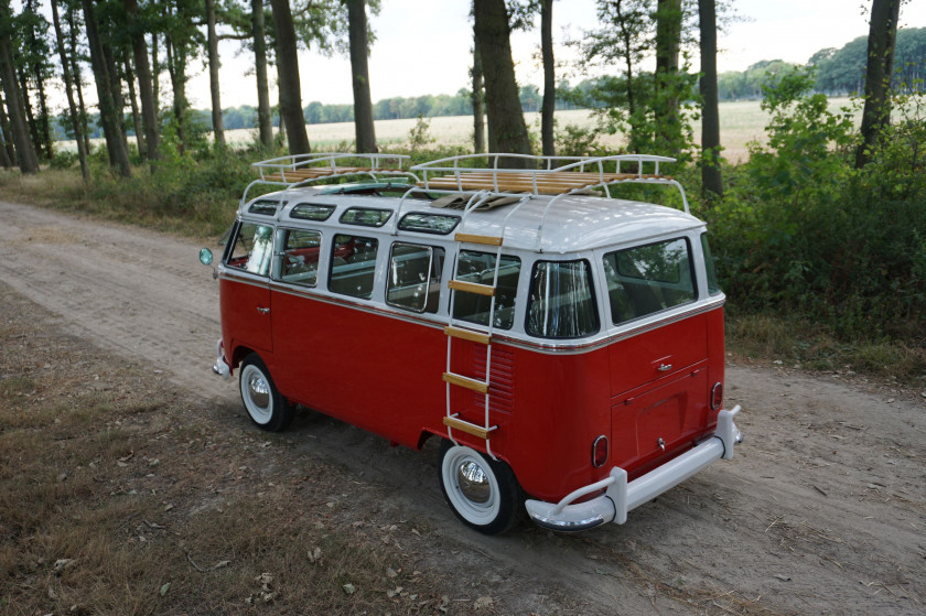 1974 VW Combi T1 1600 modifié " Samba " 23 fenêtres