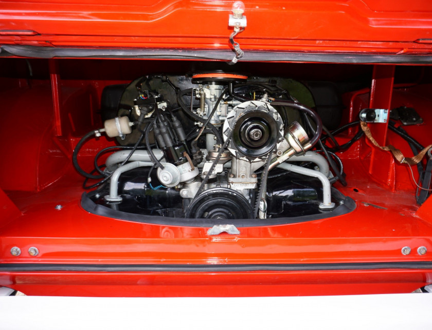 1974 VW Combi T1 1600 modifié " Samba " 23 fenêtres
