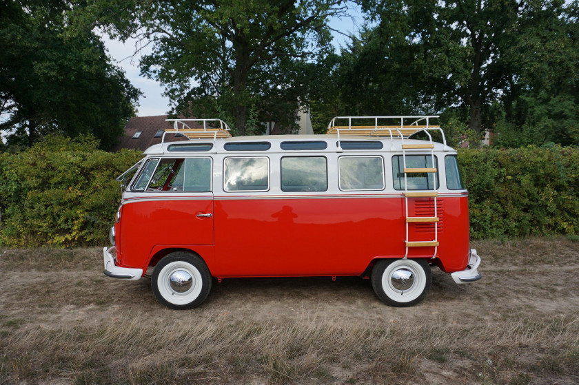 1974 VW Combi T1 1600 modifié " Samba " 23 fenêtres