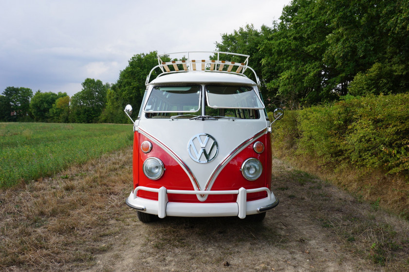 1974 VW Combi T1 1600 modifié " Samba " 23 fenêtres