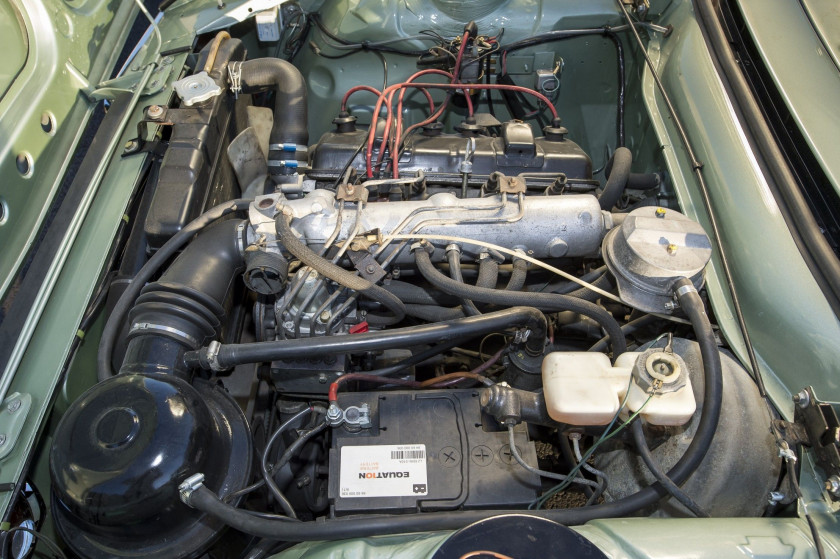 1977 Peugeot 504 Coupé injection  No reserve