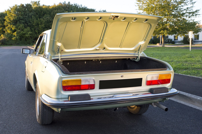 1977 Peugeot 504 Coupé injection  No reserve