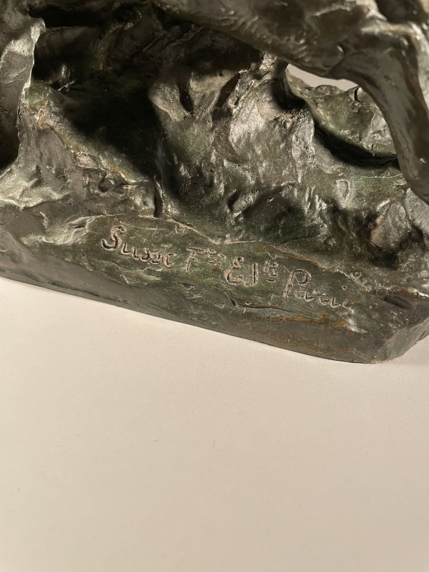 Maximilien FIOT Grand Pressigny, 1886 - Corbeil Essonne, 1953 Compagnie de sangliers Bronze à patine brun-vert