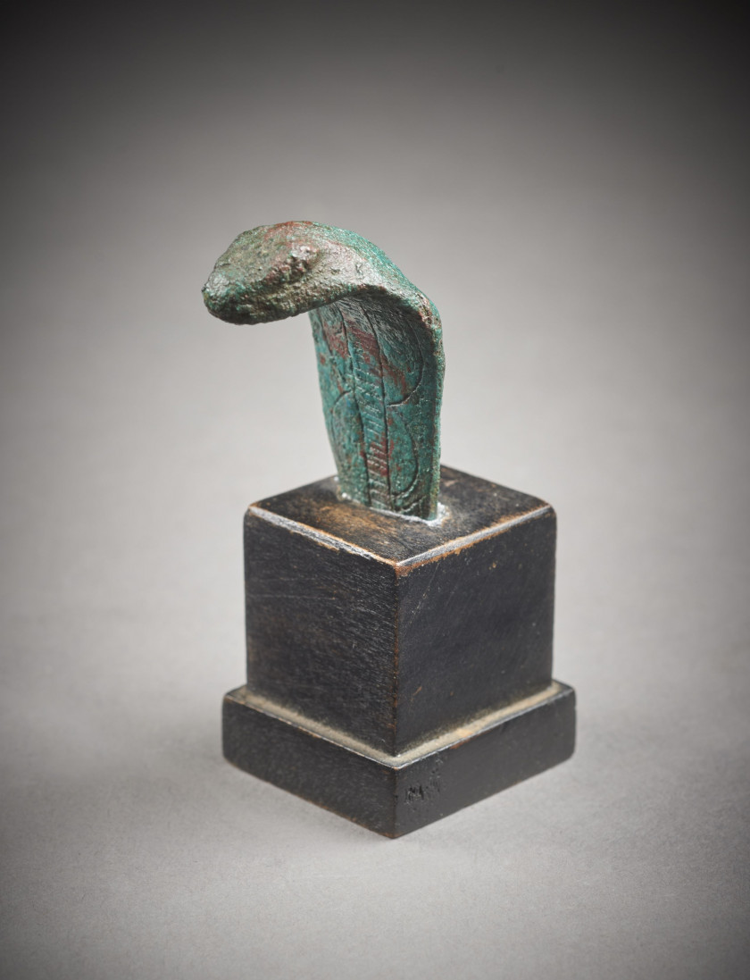 URAEUS EN BRONZE  Art égyptien, Basse Époque, 664-332 av. J.-C.