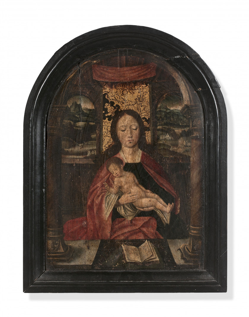 Pays-Bas, XVIe siècle  La Vierge à l'Enfant sous un dais devant un paysage Huile et or sur panneau de chêne, de forme cintrée en par..