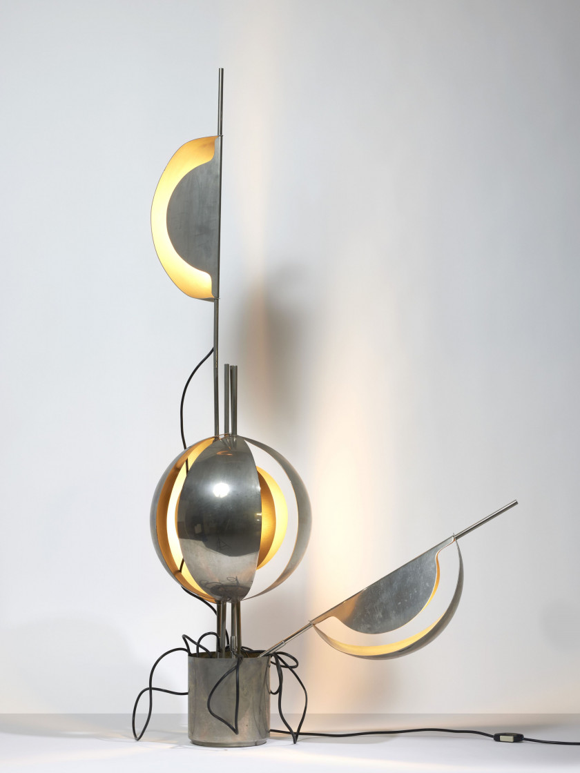 Jean-Pierre VITRAC Né en 1944 Lampe modèle 10479 dite « Fleur » - circa 1970