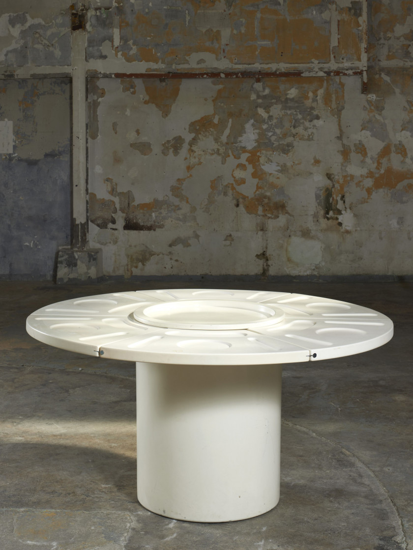 Fabio LENCI Né en 1935 Table et sa desserte – 1970