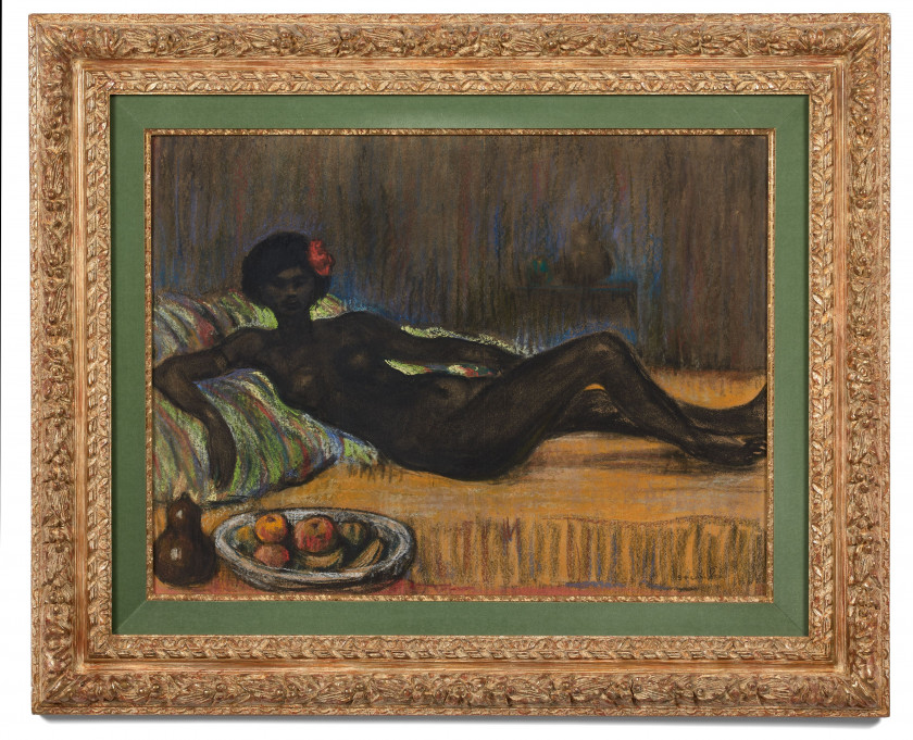 Théophile Alexandre STEINLEN 1859-1923 Masseida nue allongée sur un divan Pastel et pierre noire sur papier contrecollé sur carton
