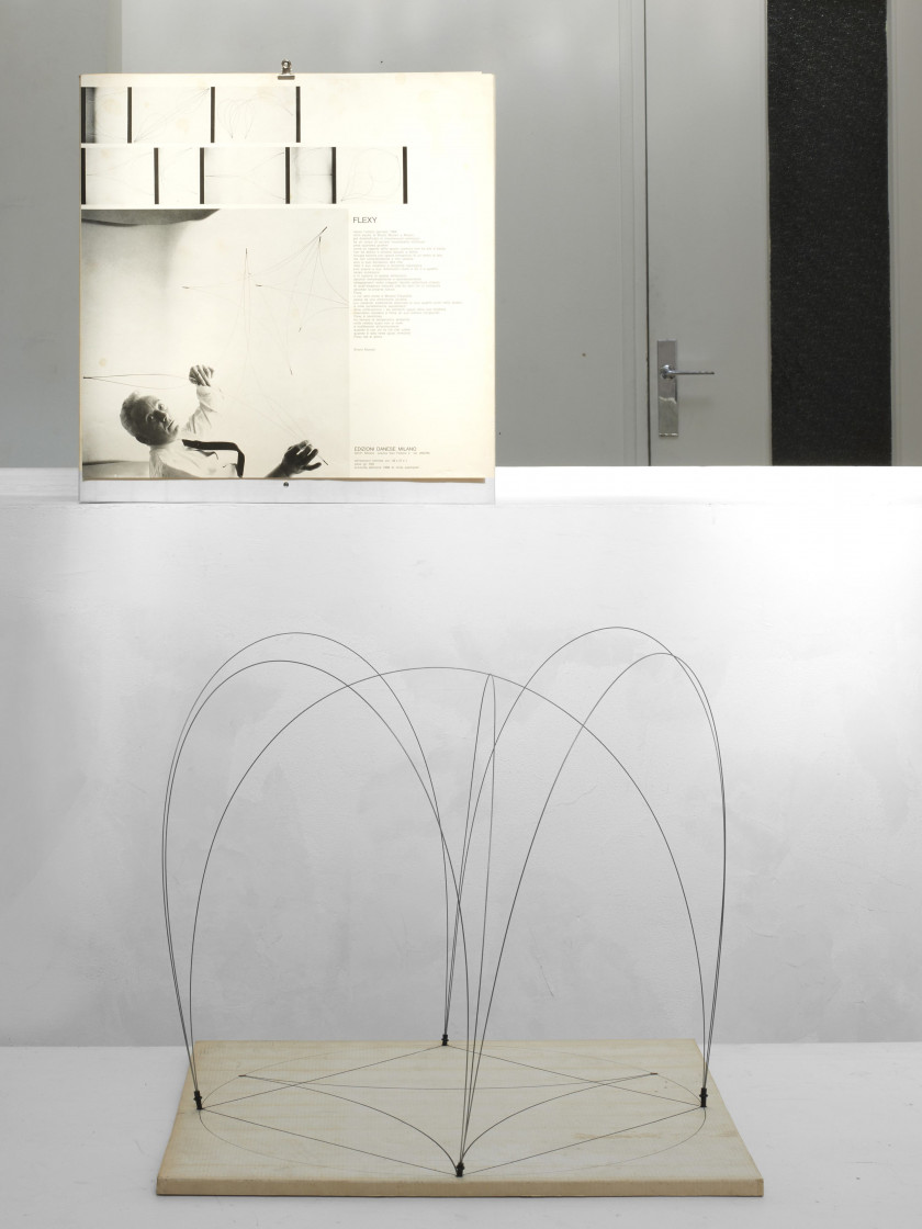 Bruno MUNARI 1907-1998 Sculpture « Flexi » - 1968