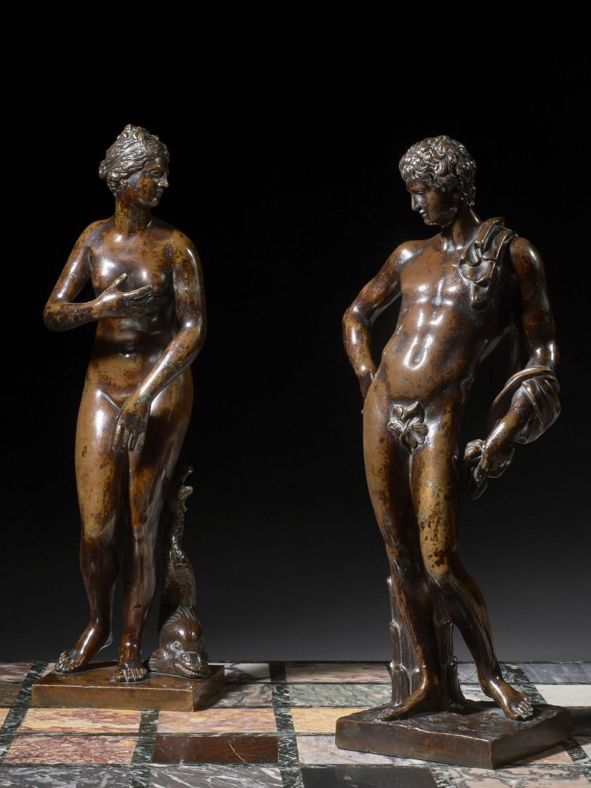 D'après l'antique, France, XVIIIe siècle Antinous du Belvédère et la Vénus de Médicis Paire assortie de figures en bronze