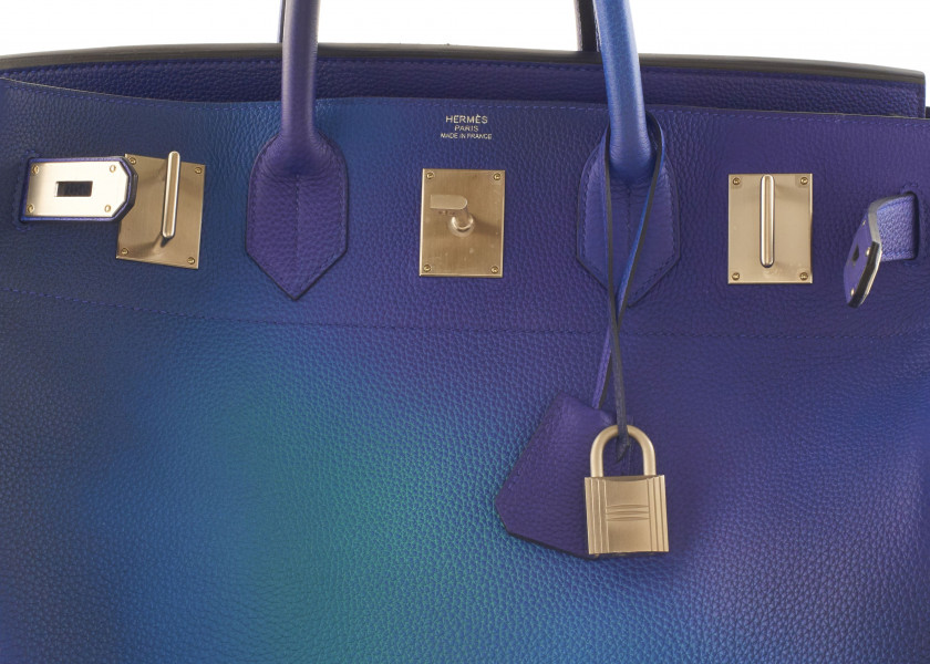 HERMÈS Édition Limitée 2020  Sac HAUT À COURROIES COSMOS 40 Veau Togo Bleu Nuit Garniture métal argenté brossé  HAUT...