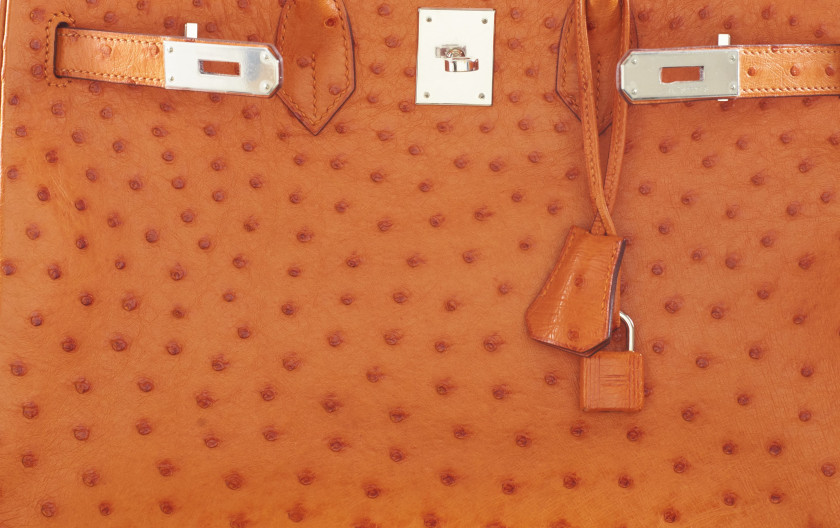 HERMÈS 2005  Sac BIRKIN 35 Autruche Tangerine (Struthio camelus) NR Garniture métal argenté palladié  BIRKIN 35 bag ...