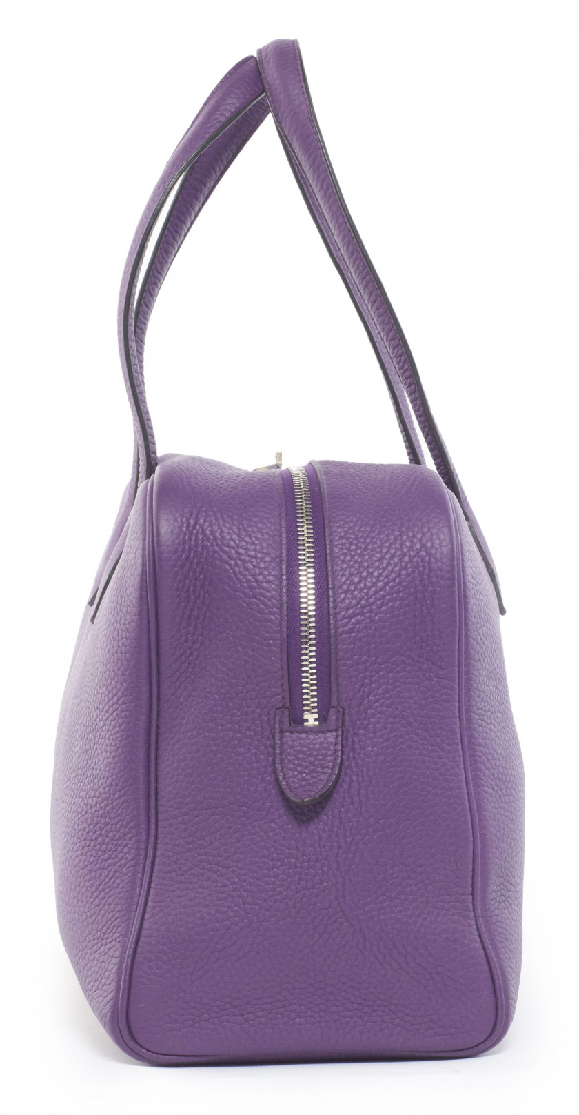 HERMÈS 2012  Sac VICTORIA II FOURRE-TOUT 35 Taurillon Clémence violet Garniture métal argenté palladié  VICTORIA II FO...