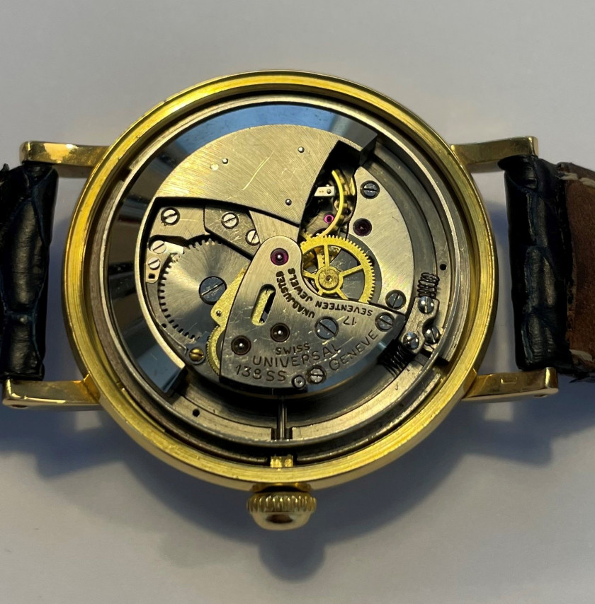 UNIVERSAL GENEVE "Le ciel étoilé", n° 1645697 et 10234 2 Vers 1955