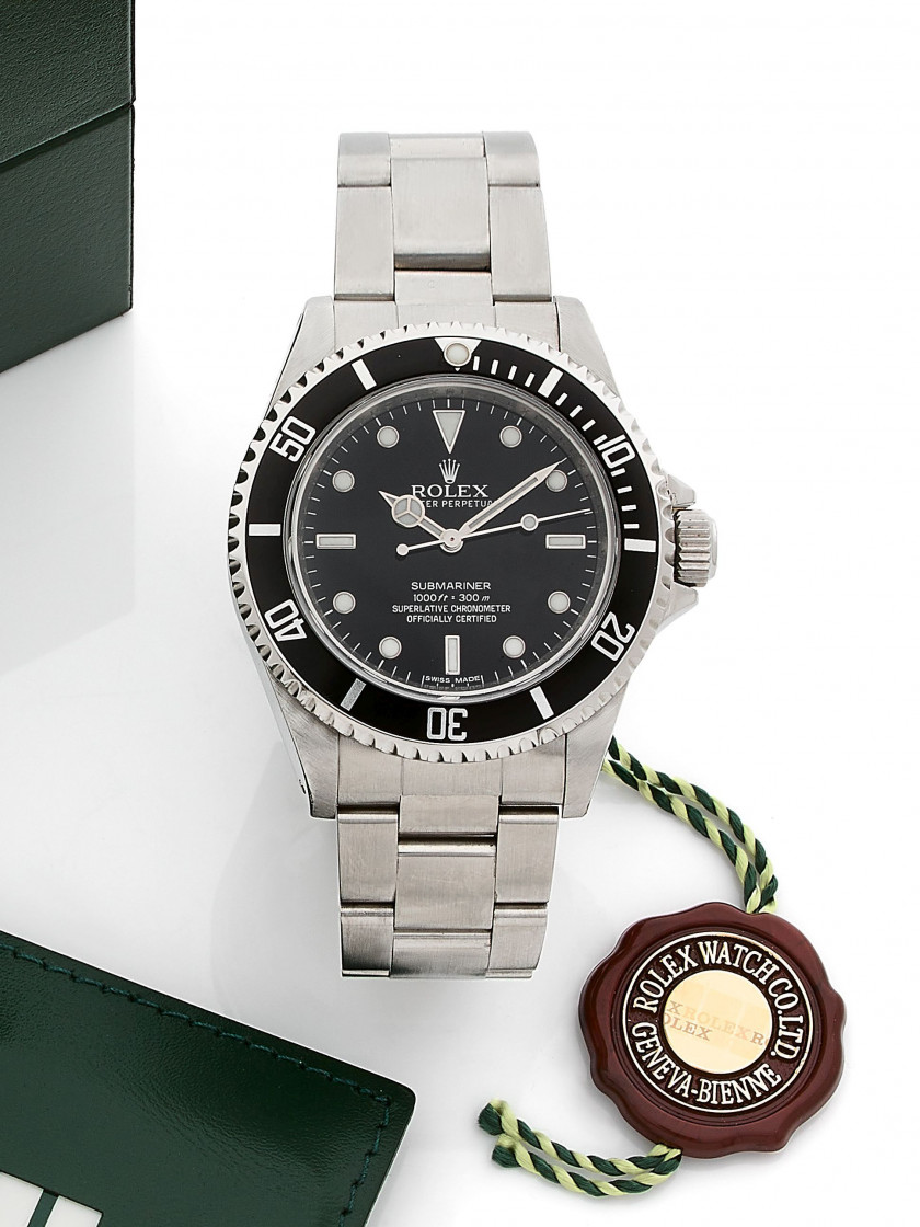 ROLEX Submariner, réf. 14060M, n° F4V36378 Vers 2011