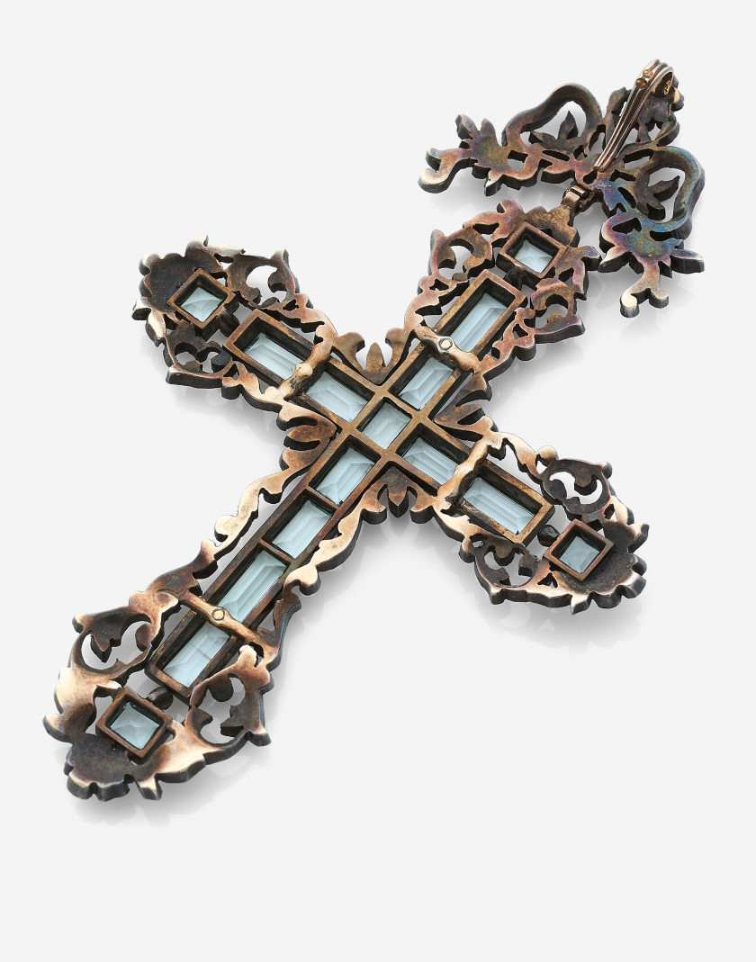 Pendentif croix