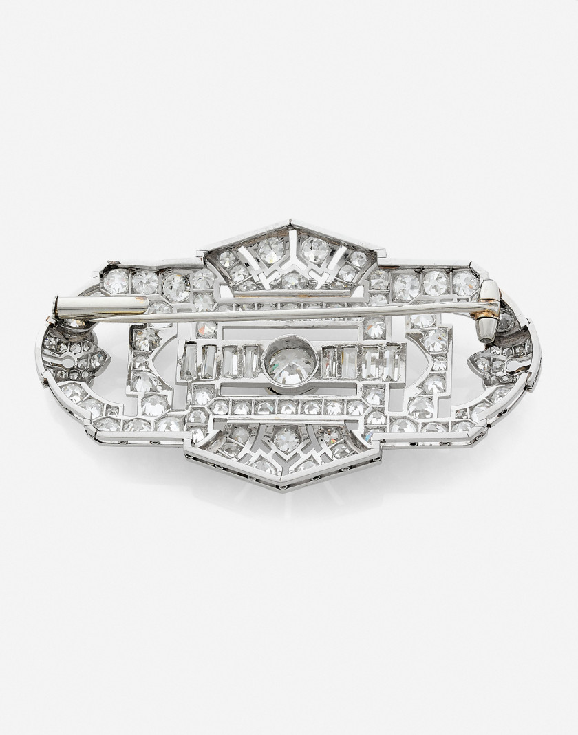 Broche plaque