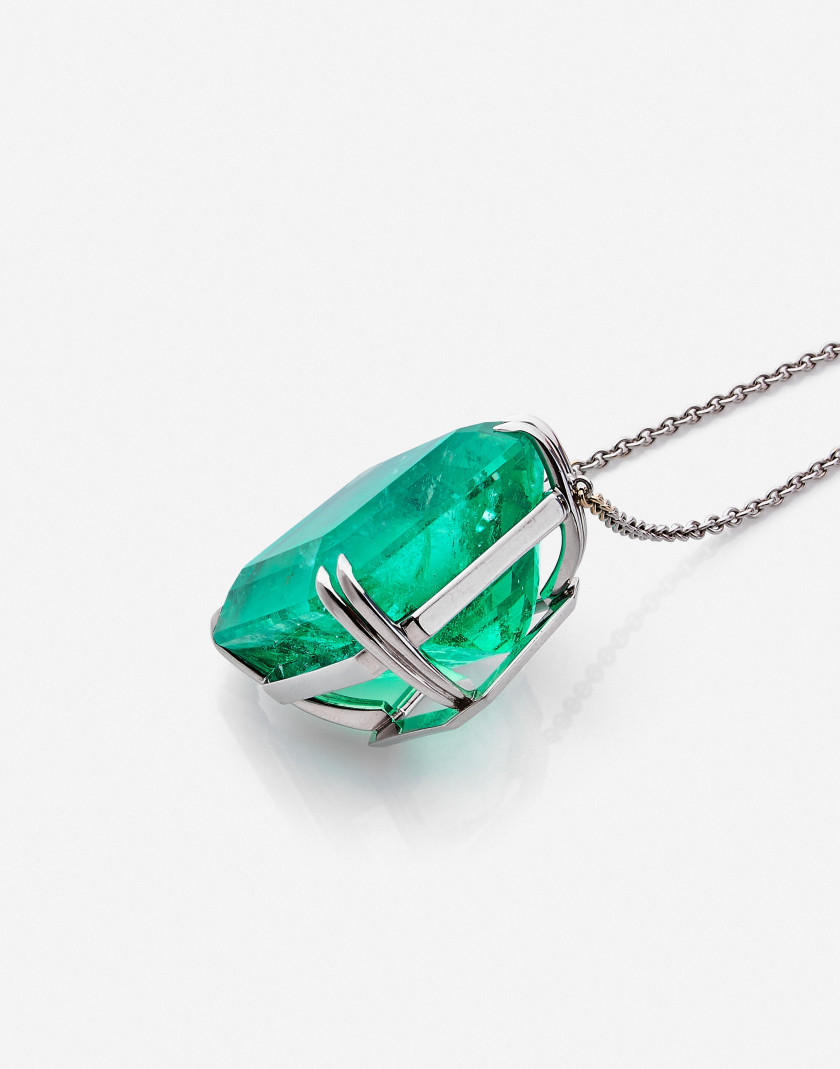 Collier pendentif